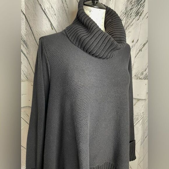 DKNY Turtleneck Sweater Oversized Asymmetric Poncho M/L - Picture 2 of 6
